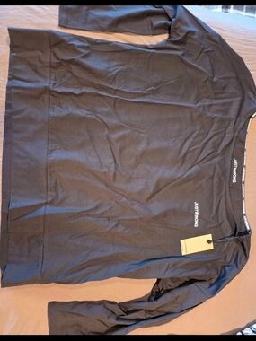 Just Strong Batwing Long Sleeve Tee